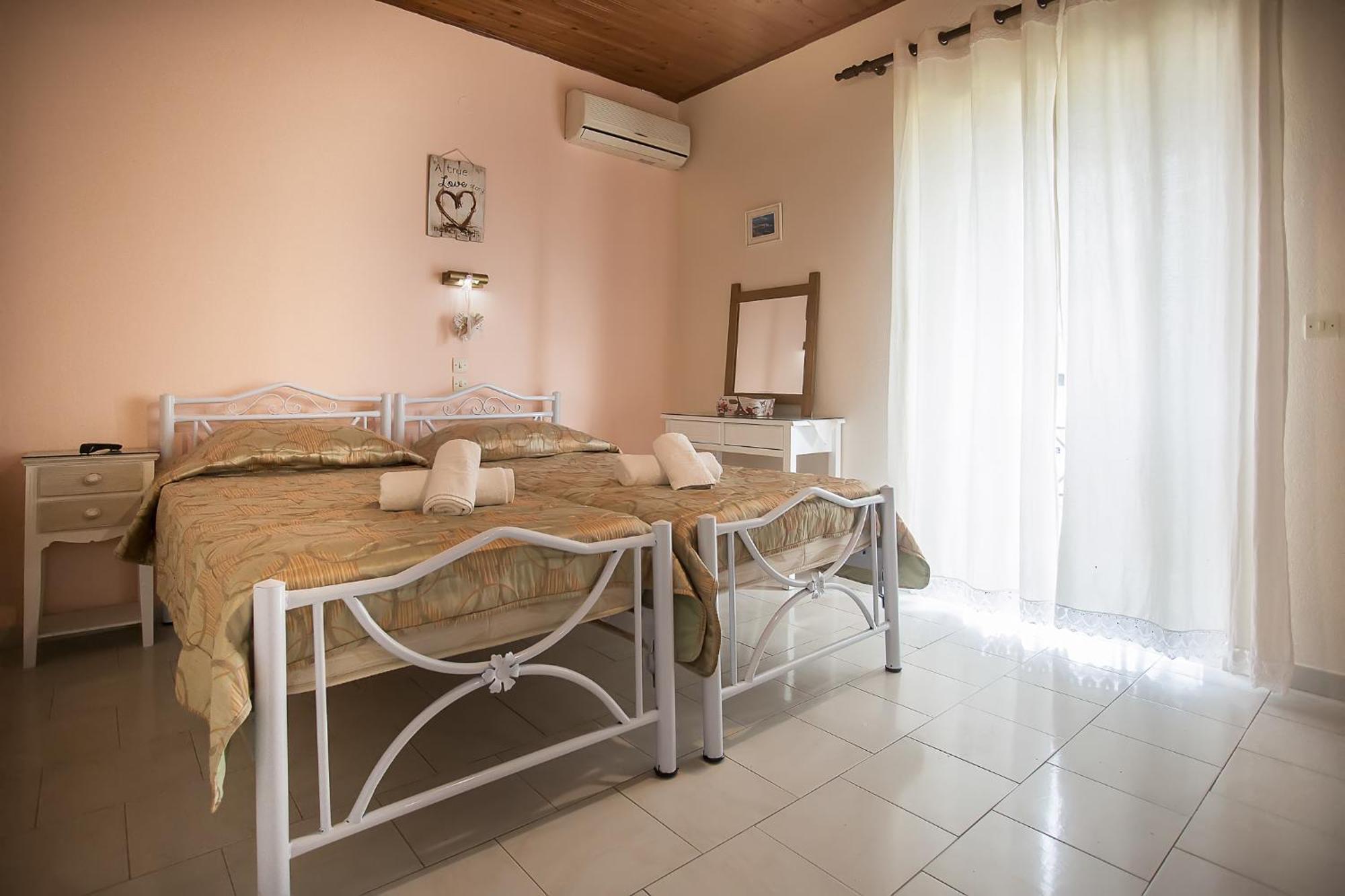 Elleana Corfu Appartement Agios Georgios  Buitenkant foto